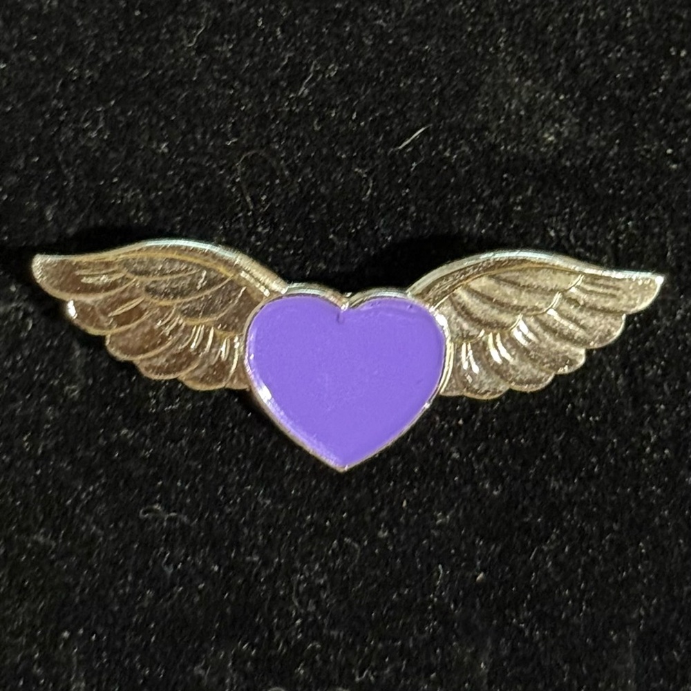 Purple Heart Winged Pin